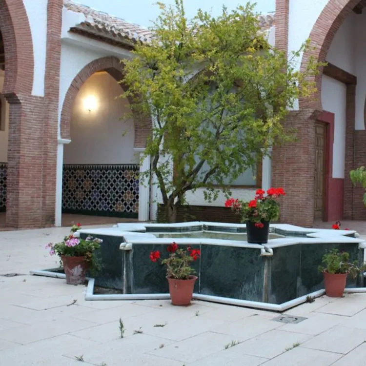 alqueria-de-rosales-patio